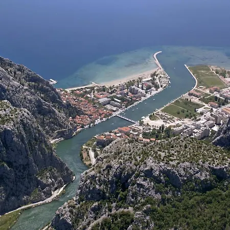Διαμέρισμα In With Sea View, Balcony, Air Conditioning, Wifi 5146-1 *